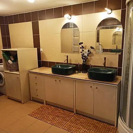 Apartamencik Za Lasem